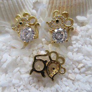 Brass & CZ Mouse Charm - 18K Gold - 13.5x11mm - 1 pc
