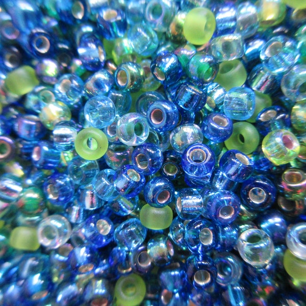 Miyuki Seed Bead - Electric Blue Lagoon Mix - 8/0 - Select 10, 20 or 30 grams