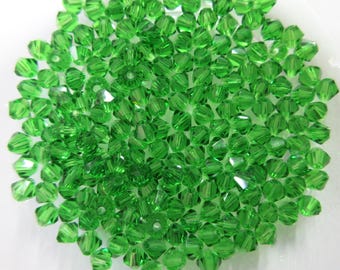 Crystal Bicones - Grade AAA - Emerald Green - 4mm - 50 pcs