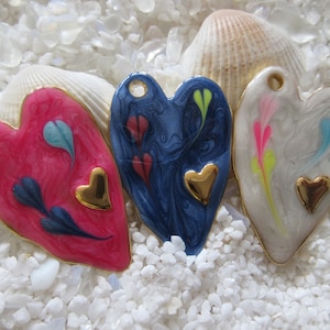 Enameled Stainless Steel Artsy Heart Pendant - 36x24mm - 18K Gold Plate - Select Pink, Blue or White