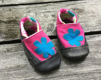 Outdoor Kids Shoes Minimalist Soft Soled Sandals Toddler Slippers, Rubber Soles / Spring Mud & Muck Shoes, Flowers, Waldorf School Shoes