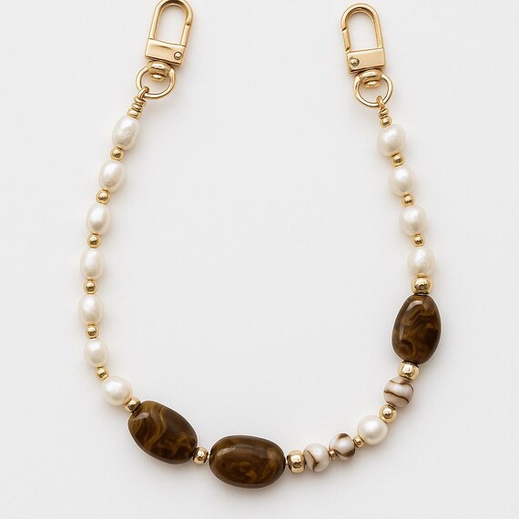 Agate & Pearl Beaded Wristlet | Neutral Gold Phone Charm