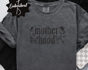 Besticktes Comfort Colors® Mutterschaftsshirt, Mama-T-Shirt, Muttertagsgeschenk, übergroßes Mama-T-Shirt, neue Mutter Geschenk T-Shirt, Schwangerschaftsankündigung