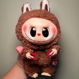 Labubu Press-On Nails – Cute Meets Chic!