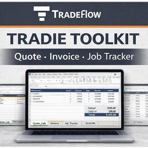 Op de afbeelding: Een laptop met een spreadsheet met financiële gegevens. Het scherm toont een tabel met rijen en kolommen met getallen en tekst. De laptop staat open op een bureau, met de tekst "TRADIE TOOLKIT" en "Quote • Invoice • Job Tracker" zichtbaar.