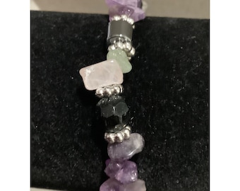 Amethyst Chip & Hematite Stretch Bracelet -- 7.5"