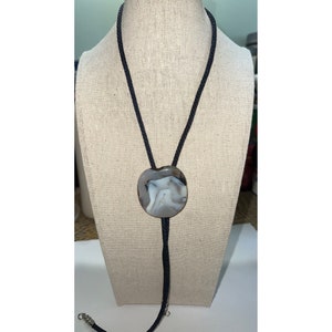 Grey Agate Bolo Tie -- 16&quot;