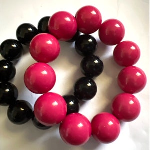 Artisan Red And Black Wood Stretch Bracelet (Set of 2)