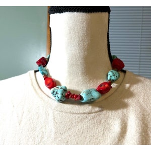 Artisan Coral & Dyed Bubblegum Howlite Necklace -- NWTS