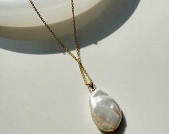 Nature Freshwater Cultured Baroque Pearls Necklace in White