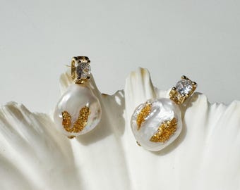 Drop Dangle Earrings Freshwater Cultured Baroque Pearls in White and Gold