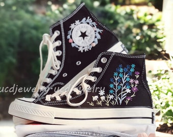 Personnalisé à la main Converse papillon brodé et fleurs douces Chuck Taylor All Star fleurs brodées Converse montante cadeaux fête des mères