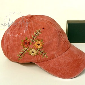 Custom Floral Baseball Cap Daisy Hand Embroidered Cap Adult Hat Embroidery Logo Design Customized Hat Summer Hat Birthday Gifts For Her