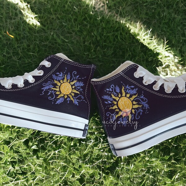 Personalized Chuck Taylor Shoes Embroidery T.angled Movie Lanterns Shoes Embroidery Shoes High Top Movie Lamp Sneaker Gift for Her