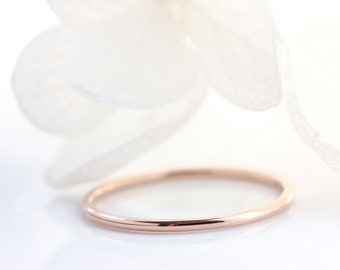 18k gold ring wedding band, solid 18k rose gold stacking ring, eco friendly, recycled yellow gold band, pinky ring, dainty minimalist