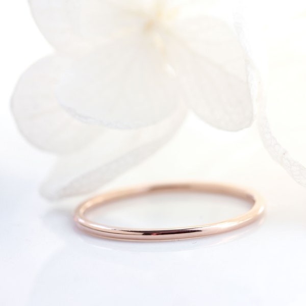 18k gold ring wedding band, solid 18k rose gold stacking ring, eco friendly, recycled yellow gold band, pinky ring, dainty minimalist