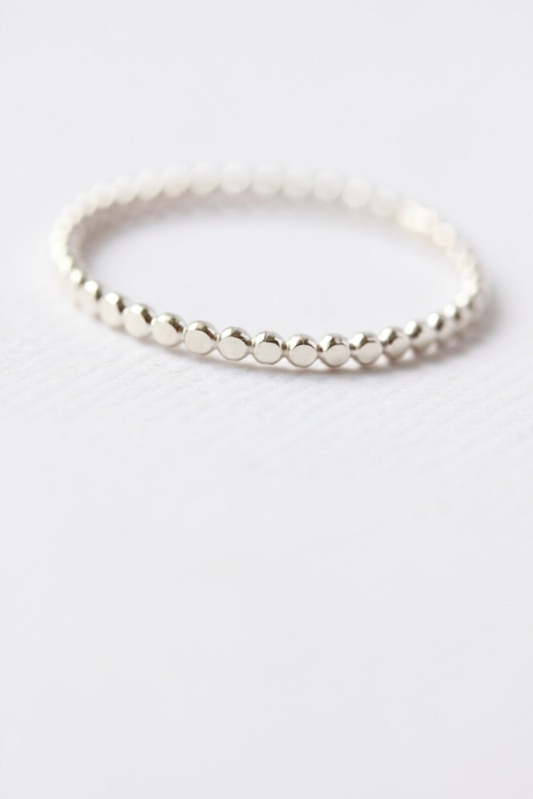 KIM WHITE-MINI RING WRISTLET POLKA DOT