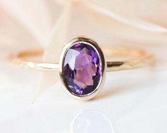Oval Amethyst & 14k Gold ring, February birthstone, purple gemstone ring, solitaire ring, stacking ring, solid gold, - Violette