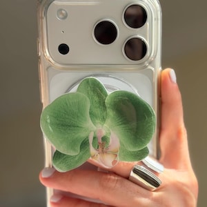 Orchid MagSafe Phone Grip: Matcha Green Floral Magnetic Kindle Accessory