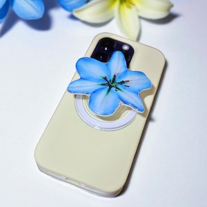 Ocean Blue Lily MagSafe Phone Grip: Floral Magnetic Phone Holder