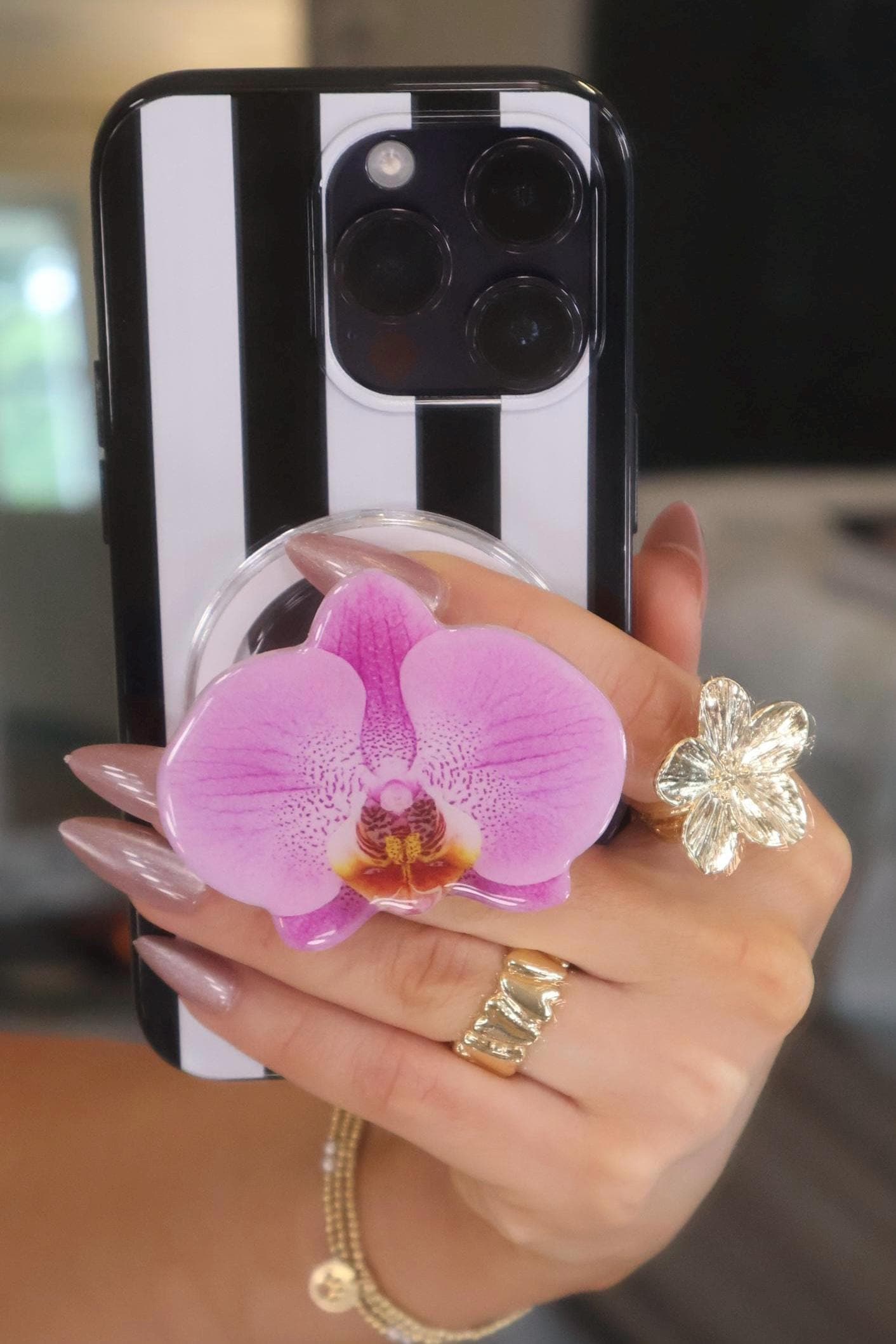 Orchid Pop Socket Magsafe