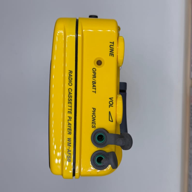 Neuwertiger 1988 Sony WM-AF58 (Made in Taiwan) Kassette Walkman; Vollständig restauriert / gewartet: Kostenlose Kassette + Kopfhörer Bild 6