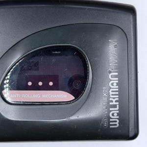 Fantastic 1993 Sony WM-FX21 Cassette Walkman; Fully Restored: Free Cassette + Headphones image 3