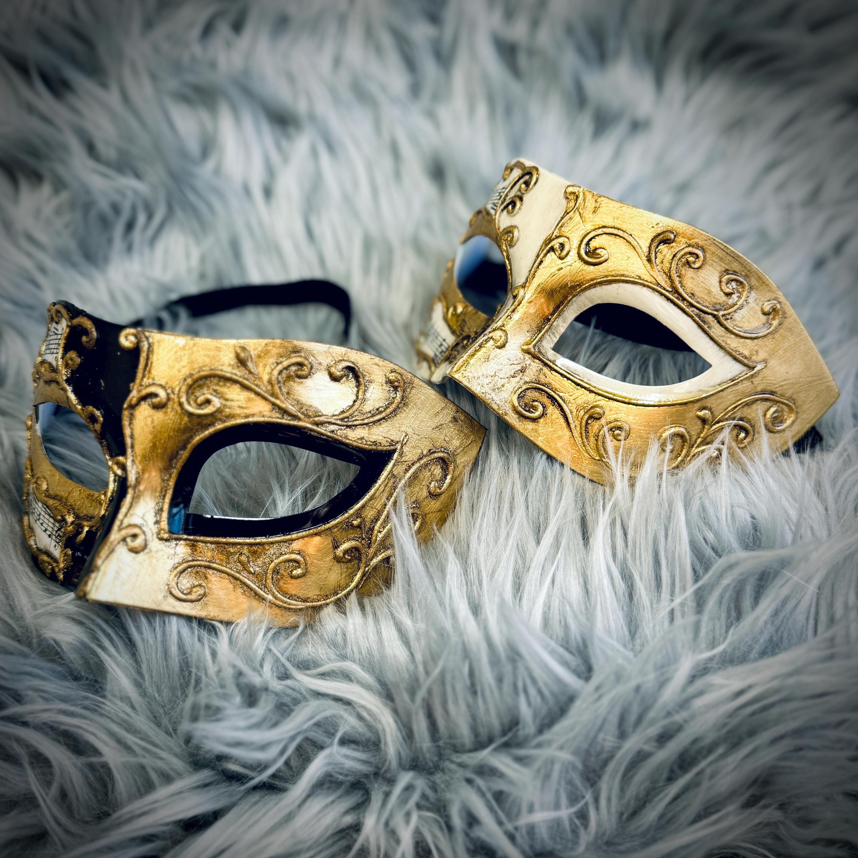 Two Gold Masks Men's Classic Gold Masquerade Masks for Mardi Gras Halloween Venetian ...