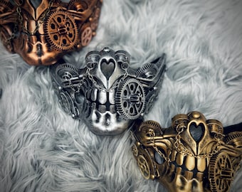 Steampunk Halbgesichtsmaske: Metallische Zahnräder, Ketten