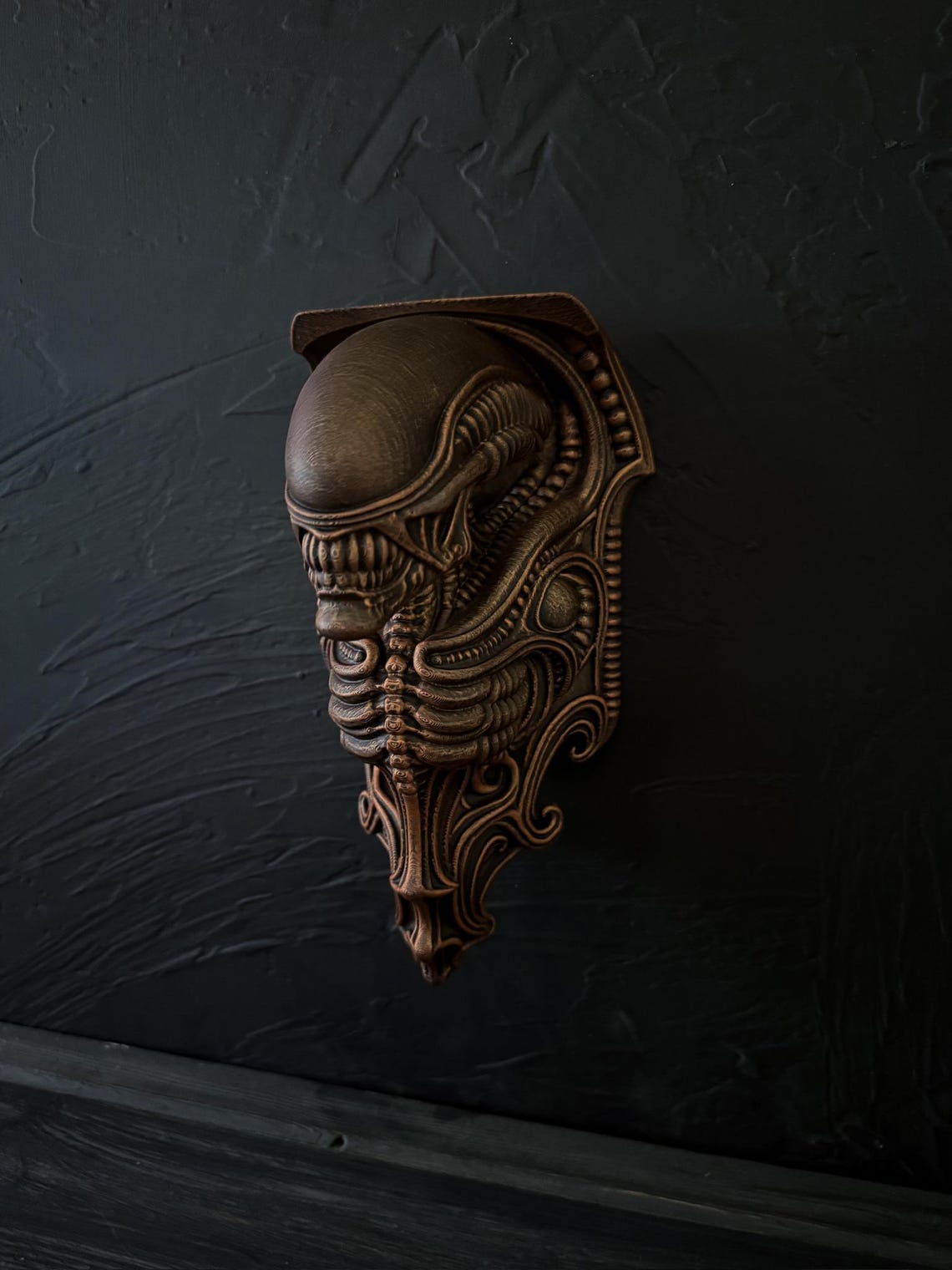 Alien Wall Art, 3D Printed Home and Office Decoration, Xenomorph Wall ...