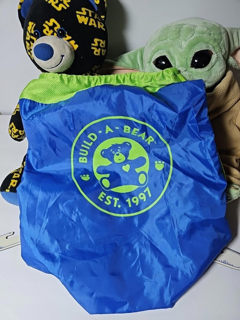 Lote de 2 peluches Build-A-Bear: El Niño, Grogu, Baby Yoda y Oso de Star Wars. imagen 6