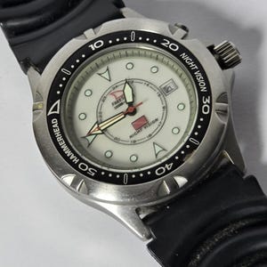 Freestyle Hammerhead Men Diver Night Vision Silver Tone Quartz Watch New Battery image 1