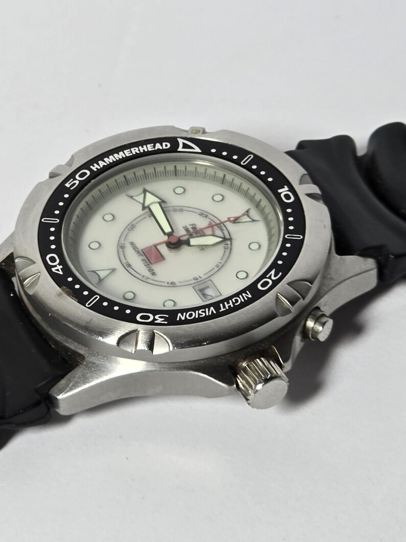 Freestyle Hammerhead Men Diver Night Vision Silver Tone Quartz Watch New Battery image 4