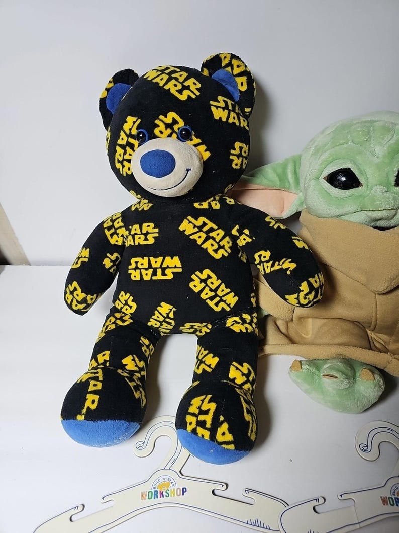 Lote de 2 peluches Build-A-Bear: El Niño, Grogu, Baby Yoda y Oso de Star Wars. imagen 2