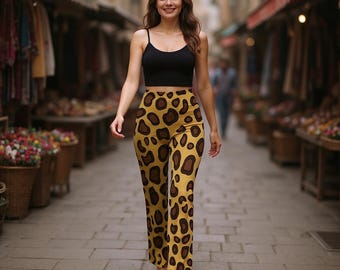Leopard Panther Women's Flared Pants
