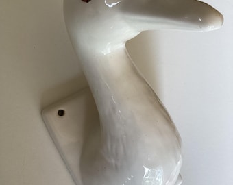 Vintage White Goose Head Ceramic Towel  Kitchen Bath Decor Holder
