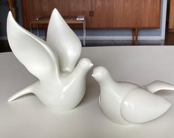 Vintage White Ceramic Home Interiors Peace Doves Pair 1980’s Minimalist Decor