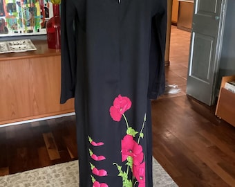 Vintage 1970’s Lorraine Nylon Caftan Loungewear Black Pink Poppy Medium