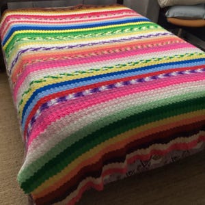Vintage Hand Crocheted Afghan Bedspread Vibrant Large