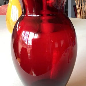 Ruby Red Vase - Etsy