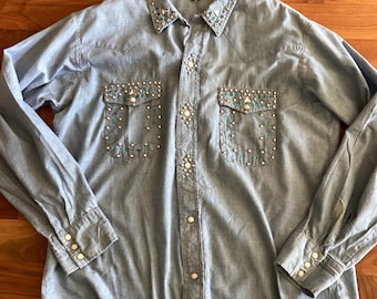 Vintage Chambray Western Shirt Pearl Snap Embellished Size Medium You Gotta Be Kidding!