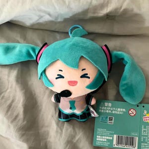 15 cm Miku Plushie – Adorable Hamburger Hatsune Miku Plushie KAWAII!!!