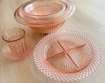 Vintage Rosa Glaswaren Set Retro Gerippte Design Depression Glas Stil