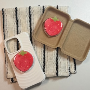 Strawberry MagSafe Phone Grip|Strawberry Magnetic Fruit Style Phone Holder|Kawaii Kindle Grip|Cute Phone Accessory|Charm|Kindle Stand
