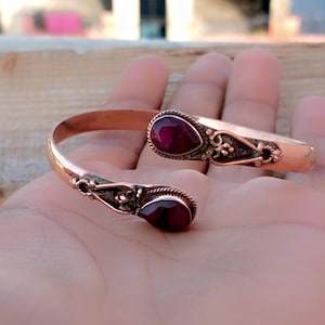 Ruby Gemstone Bangle, Solid Pure Copper Bangle, Designer Bangle, Handmade Bangle, 100 % Copper Bangle, Adjustable Bangle, Woman Bangle