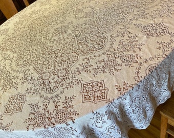 Quaker Lace Tablecloth, Vintage lace tablecloth, French lace tablecloth, filet lace tablecloth