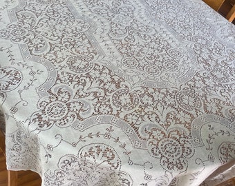 Quaker Lace Tablecloth, Vintage lace tablecloth, French lace tablecloth, filet lace tablecloth oval tablecloth