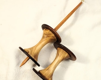 The New Tayet Spindle with Two Removable Bones, Egyptian Form