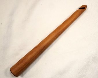 Palička: a long tapered notched stick , Druganie. Bast Hand Spindle from the Slovakian Ethnographic Archives