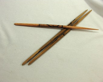 Oaken Spindle Sticks in a Set of 3 or plain Walnut or Cherry